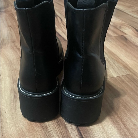 Madden Girl Black Cindy Boots Sz 8 - Picture 5 of 8